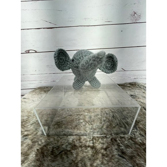 Mini Elephant‎ Gray Gift Toy Handcrafted Crochet Amigurumi Stuffed Plushie - Picture 3 of 5